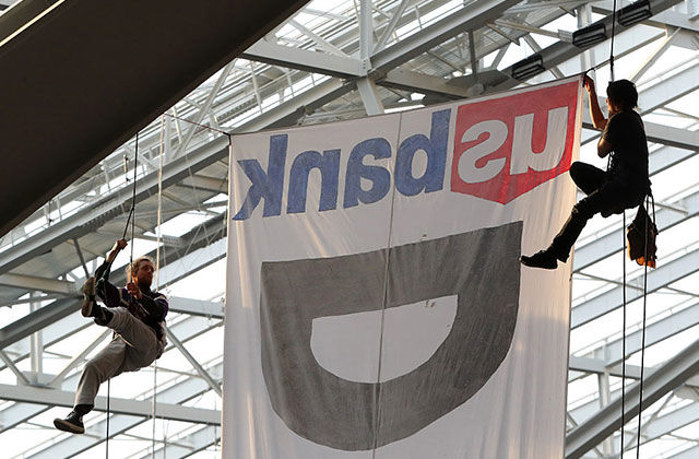 us-bank-divest-051617